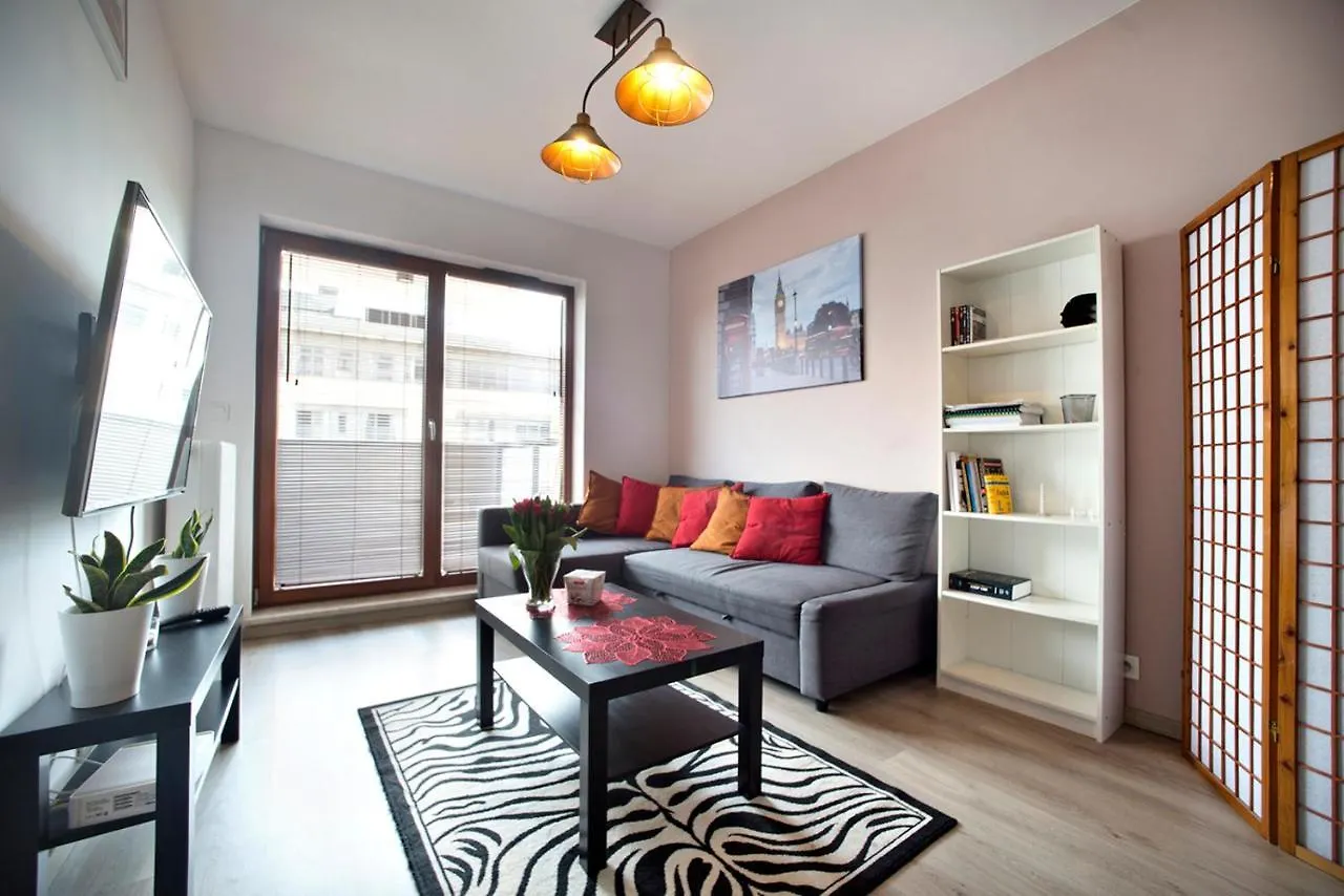 Airport Okecie Klobucka P&O Serviced Apartments Варшава