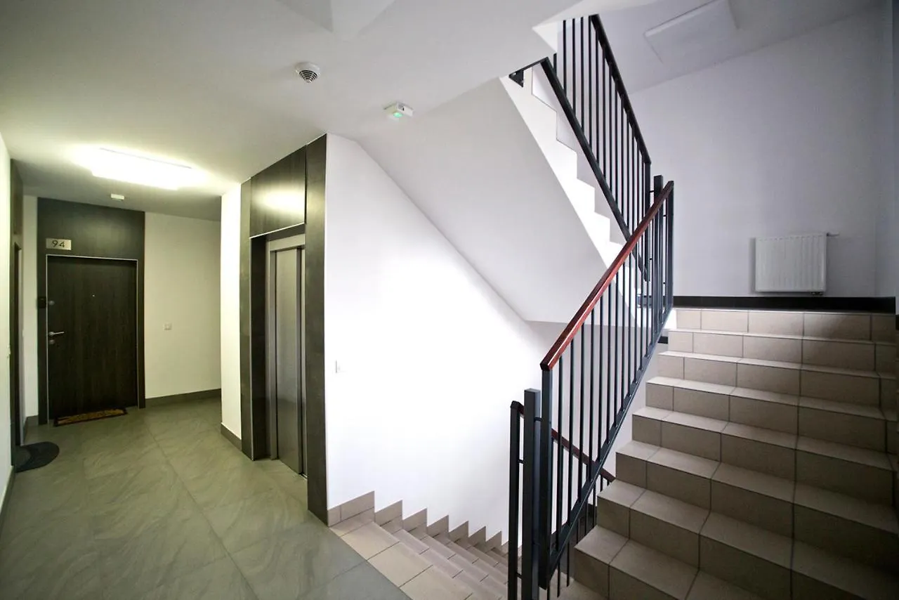 Airport Okecie Klobucka P&O Serviced Apartments Варшава Польша